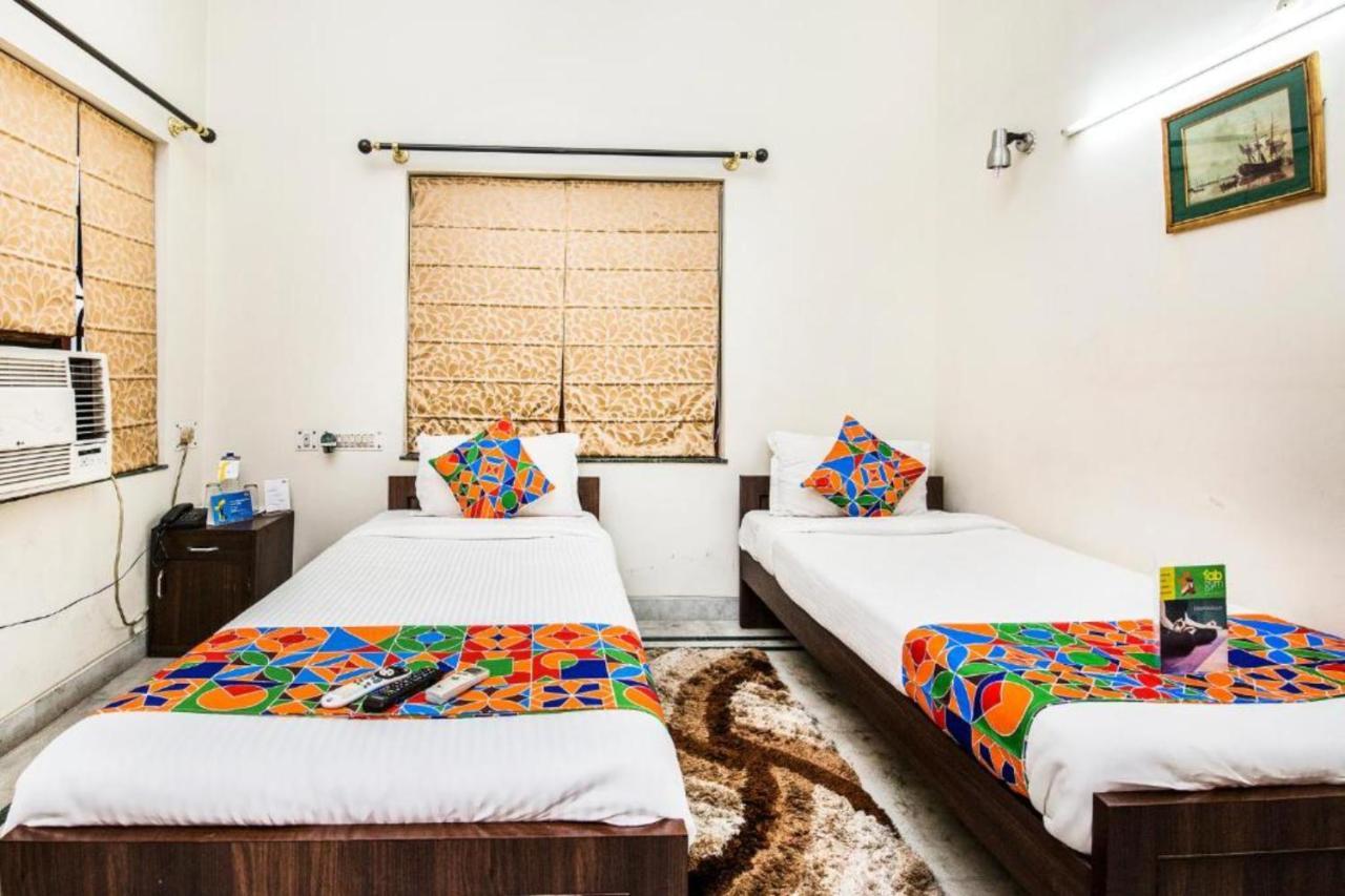 Hotel Ullash Residency Salt Lake Kolkata - Fully-Air-Conditioned-Hotel Spacious-Room With-Parking-Facility Salt Lake City Exterior photo